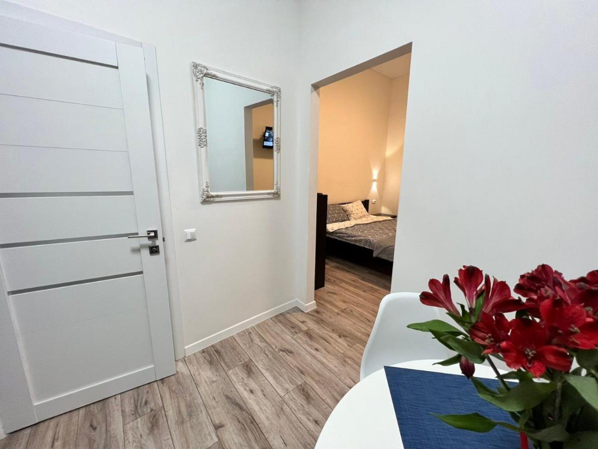 Transfer Apartament І.Franka 59 Lviv Exterior photo